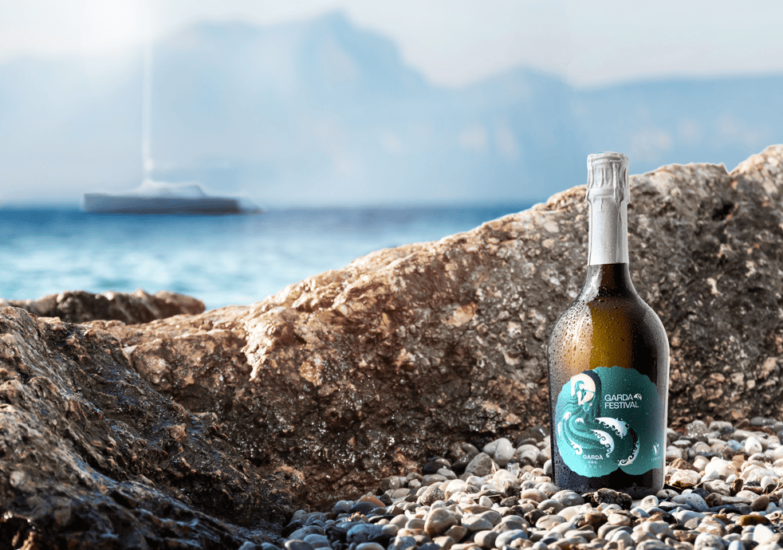 Le bollicine Garda Doc di Cantine Vitevis nei calici del “Garda Festival - Lake Garda International Music, Dance and Cinema Festival”