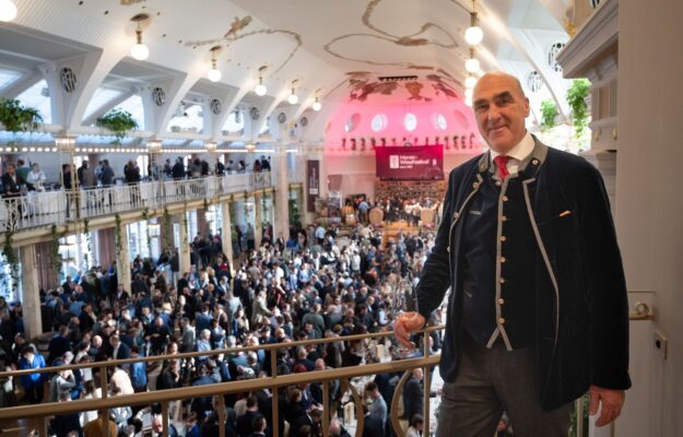 HELMUTH KOCHER, MERANO WINEFESTIVAL, THE WINEHUNTER, Italia