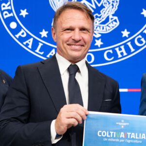 ColtivaItalia da record, il Governo stanzia 1 miliardo di euro per gli investimenti in agricoltura