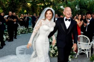Un concentrato esclusivo di made in Italy: le nozze di Jeff Bezos valgono quasi 1 miliardo Un concentrato esclusivo di made in Italy: le nozze di Jeff Bezos valgono quasi 1 miliardo