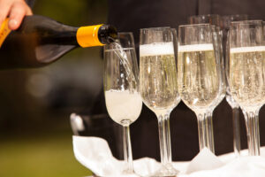 Export spumanti italiani, il dato in valore è in calo (-1,1%), ma non per il Prosecco Dop Export spumanti italiani, il dato in valore è in calo (-1,1%), ma non per il Prosecco Dop
