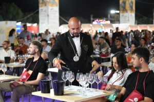 “Vinitaly and The City”, da fuori salone a Verona by Vinitaly a format itinerante e replicabile “Vinitaly and The City”, da fuori salone a Verona by Vinitaly a format itinerante e replicabile
