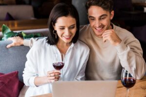 Il “Wine Business Program” per chi vuole fare carriera nel mondo del vino: candidature aperte Il “Wine Business Program” per chi vuole fare carriera nel mondo del vino: candidature aperte