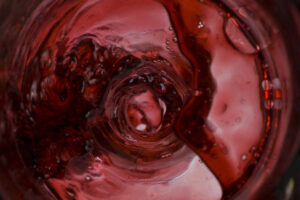 Vino, mercato lento: anche in Toscana si inizia a discutere di distillazione e riduzione delle rese Vino, mercato lento: anche in Toscana si inizia a discutere di distillazione e riduzione delle rese