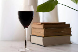 Ecco i libri che raccontano la migrazione italiana in Italia e all’estero, storie di vini e persone Ecco i libri che raccontano la migrazione italiana in Italia e all’estero, storie di vini e persone