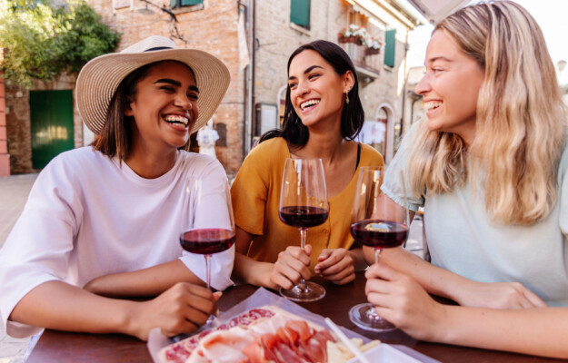 Agosto, CONSUMI, FERIE, FIPE, FUORICASA, ITALIANI, RISTORANTI, VACANZE, Non Solo Vino