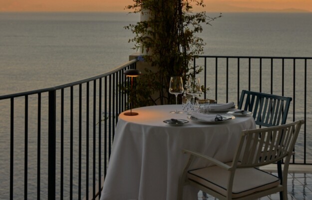 ALTA CUCINA, GASTRONOMIA, HÔTELLERIE, RELAIS & CHÂTEAUX, RISTORANTI STELLATI, STELLE MICHELIN, Mondo
