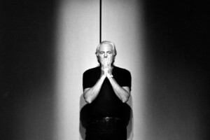 Addio a “Re Giorgio” Armani, il più grande stilista italiano. E “ristoratore” e produttore di vino Addio a “Re Giorgio” Armani, il più grande stilista italiano. E “ristoratore” e produttore di vino