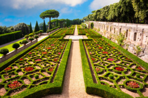 Papa Leone XIV apre le porte del Borgo Laudato Si’ a Castel Gandolfo, con Andrea e Matteo Bocelli Papa Leone XIV apre le porte del Borgo Laudato Si’ a Castel Gandolfo, con Andrea e Matteo Bocelli
