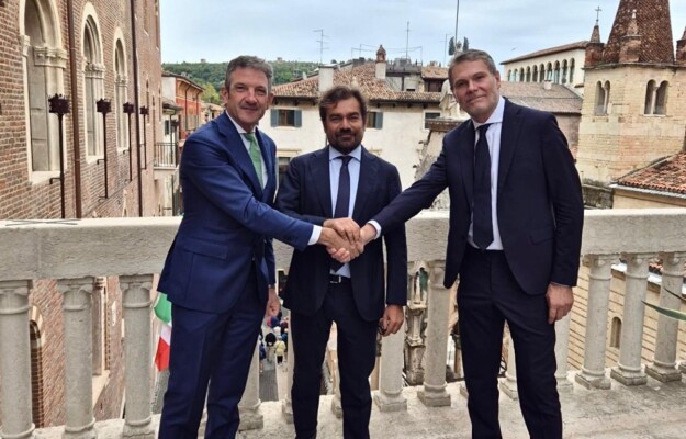 AMARONE DELLA VALPOLICELLA, CAMERA DI COMMERCIO DI VERONA, CONSORZIO VINI VALPOLICELLA, CONTRAFFAZIONE, ITALIAN SOUNDING, MARCHI COLLETTIVI, MERCATI, TUTELA, VALPOLICELLA, Italia