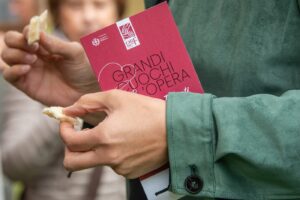 Se gli chef stellati cucinano per i poveri: torna “Grandi Cuochi all’Opera”, il 5 ottobre a Milano