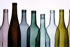 Consumi, non cambia solo “cosa” si beve, ma anche “come”: l’evoluzione del packaging Consumi, non cambia solo “cosa” si beve, ma anche “come”: l’evoluzione del packaging