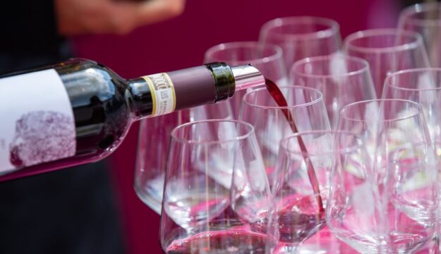 Dal “Barbera d’Asti Wine Festival” al film “Il vino in Alto Adige: la storia di una rinascita”