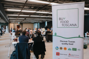 Oltre 650 incontri e 2.000 degustazioni consacrano il successo della “Dop Economy” della Toscana Oltre 650 incontri e 2.000 degustazioni consacrano il successo della “Dop Economy” della Toscana
