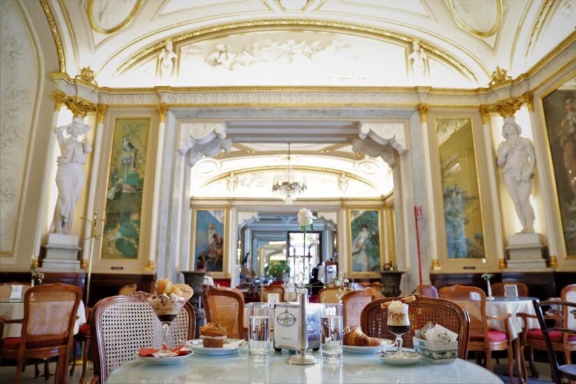 Il Gran Caffè Gambrinus a Napoli