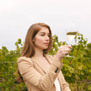 I vertici dello Champagne sono sempre più “rosa”: Caroline Fiot nuova Chef de Caves di Ruinart