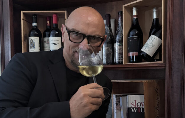 “Qualche errore è stato fatto, il vino italiano non si sarebbe dovuto trovare in tale difficoltà”