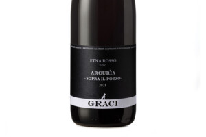 Graci, Doc Etna Rosso Arcurìa Sopra il Pozzo 2021 Graci, Doc Etna Rosso Arcurìa Sopra il Pozzo 2021