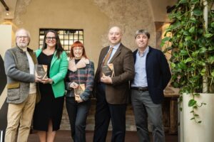 Le 30 “Stelle Polari”, punti di riferimento del vino italiano, per “I vini di Veronelli” 2026 Le 30 “Stelle Polari”, punti di riferimento del vino italiano, per “I vini di Veronelli” 2026
