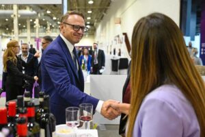 More resources for wine promotion, and more. Announcement by Minister Lollobrigida More resources for wine promotion, and more. Announcement by Minister Lollobrigida