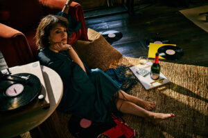 La cantante americana Norah Jones diventa produttrice nel Sud della Francia La cantante americana Norah Jones diventa produttrice nel Sud della Francia