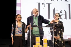 “Se la cucina italiana sarà Patrimonio Unesco, tanto merito sarà delle osterie”. Così Carlo Petrini “Se la cucina italiana sarà Patrimonio Unesco, tanto merito sarà delle osterie”. Così Carlo Petrini