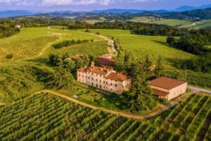 Le dimore storiche italiane, presidio delle comunità rurali e dell’agricoltura nei piccoli comuni Le dimore storiche italiane, presidio delle comunità rurali e dell’agricoltura nei piccoli comuni