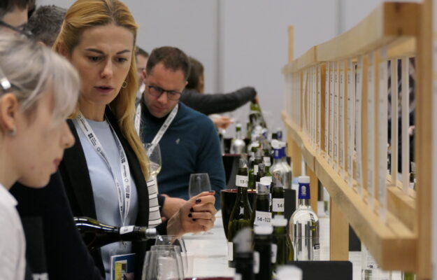 AMESTERDAM, SFUSO, VINEXPOSIUM, vino, WORLD BULK WINE EXHIBITION, Mondo