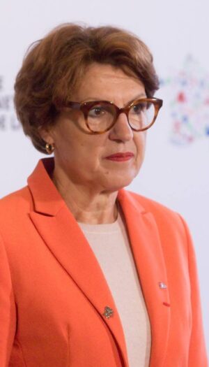 Francia, la filiera del vino convocata al Ministero: nuovi aiuti per il settore contro la grave crisi