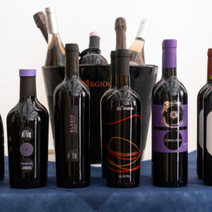 Il Cannonau, rosso “principe” di Sardegna, dalla lunga storia, va “a scuola dai giovani”