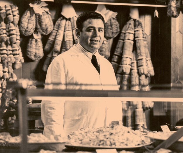 “Un Angelo in bellavista. La storia di Angelo Stoppani, il Signor Peck” scritta da Paolo Marchi