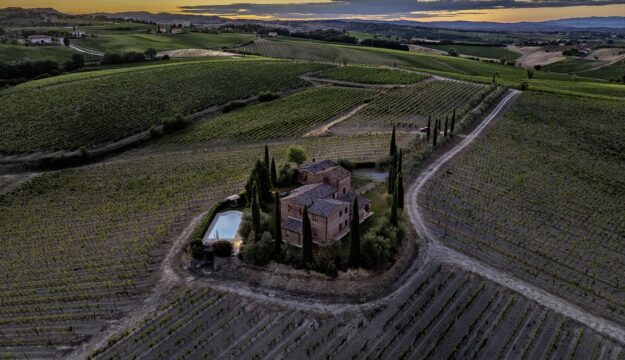 Il turismo italiano si destagionalizza: nel secondo trimestre 2025 presenze cresciute del +4,7%