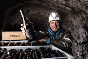 Anche l’Italia fa grandi vini bianchi da collezione e lungo invecchiamento. Come racconta Epokale