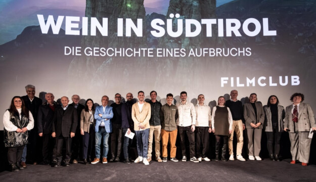 &ldquo;12 wine pioneers&rdquo; of South Tyrol explain the qualitative shift of the territory