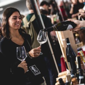 Focus su vino artigianale e territorio: torna il “Mercato dei Vignaioli Indipendenti” della Fivi