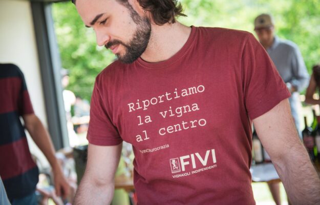 I cambiamenti climatici e i processi di mitigazione e adattamento visti dai piccoli vignaioli