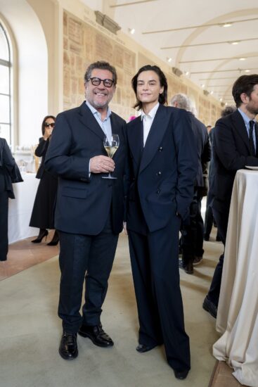 Il presidente del Consorzio Franciacorta, Emanuele Rabotti, con l’attrice Kasia Smutniak