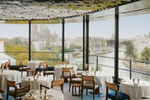 Per la prima volta La Tour d’Argent a Parigi offre tour guidati nella sua iconica cantina