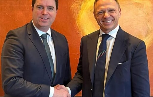 AGRIFISH, BEVANDE ALCOLICHE, ETICHETTATURA, FRANCESCO LOLLOBRIGIDA, HEALT WARNINGS, IRLANDA, MINISTRO DELL'AGRICOLTURA, Mondo