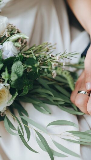 Dalle nozze in vigna ai fiori eduli, l’agri-wedding vale 300 milioni di euro, secondo Coldiretti 