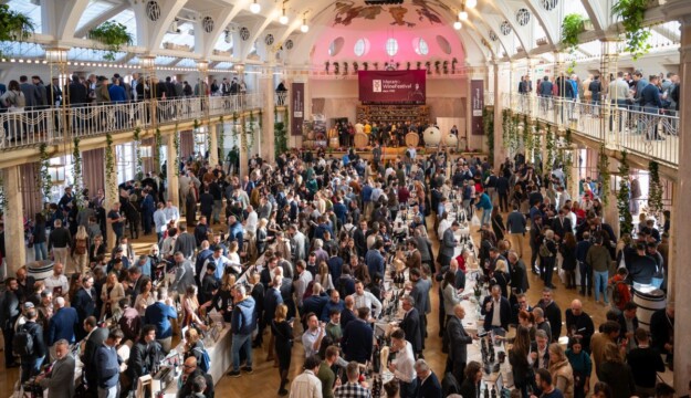 “Merano WineFestival” 2025, il “salotto buono” dove incontrare le migliori cantine italiane