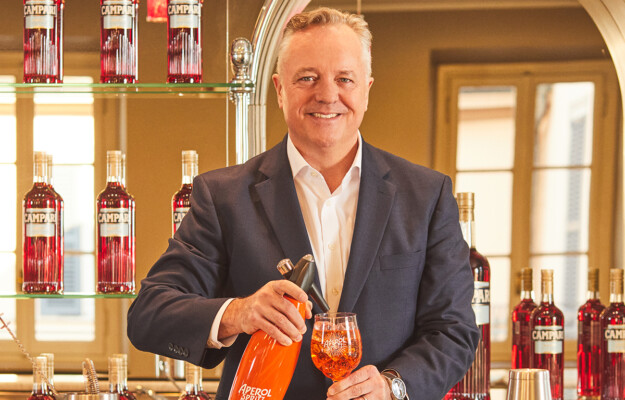 BEVERAGE, CAMPARI, CESSIONI, CINZANO, MARCHI, SIMON HUNT, TANNICO, Non Solo Vino