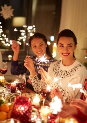 Le cene degli auguri, prima o per le feste, il 40% di italiani ne farà almeno una al ristorante