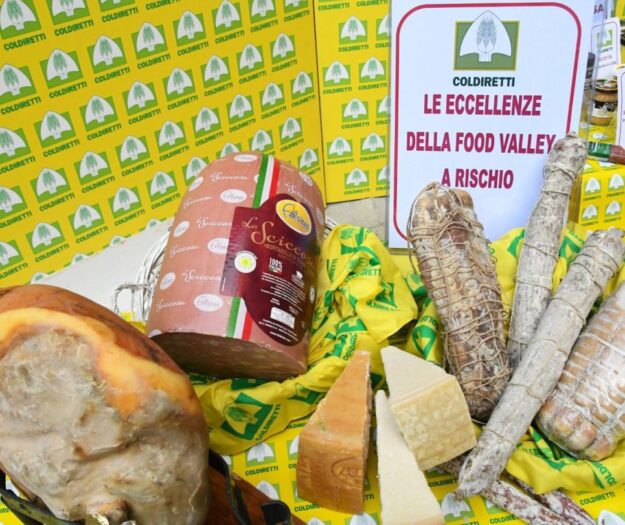 L’allarme della Coldiretti: il 97% dei cibi extra Ue entra in Europa senza controlli