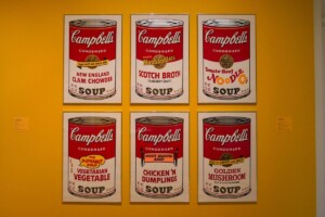 Dalle tele di Andy Warhol alle tavole italiane: l’icona della Pop Art Campbell’s investe in Italia