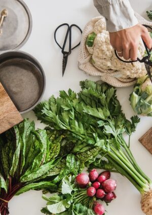 Feste, nel 2024 spesi 920 milioni di euro per pesce e carni: ma esistono molte alternative veg