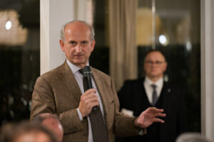 Lamberto Frescobaldi, presidente Uiv: “né catastrofismi, né facili ottimismi. Gestiamo la crisi”