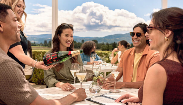 Ancora affari enoici in Usa: Mumm Napa passa da Pernod Ricard a Trinchero Family Wine and Spirits