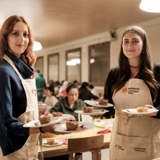 “Un Piatto d’Oro, un Gesto d’Amore” a Bologna, la cena solidale di Natale dell’Antoniano, con grandi chef e pasticceri