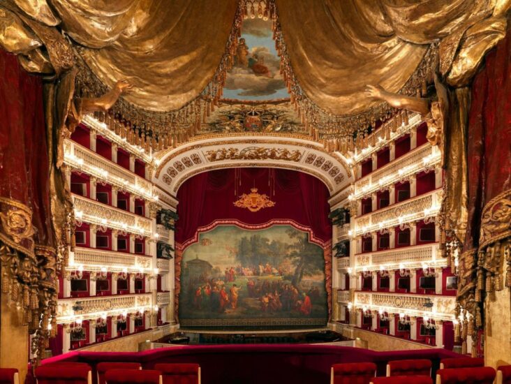 Il Teatro San Carlo di Napoli